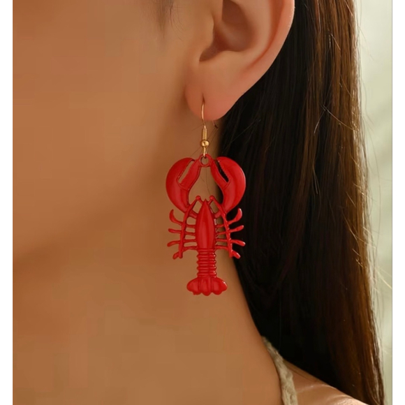 Red Crawfish Dangle Earrings – Louisiana-Inspired Statement Earrings - Picture 2 of 4
